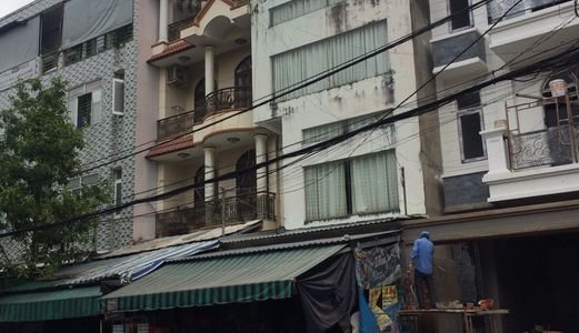 Bán Nhà Mặt Tiền Q Bình Tân , Kinh Doanh Tốt ,khu An Ninh