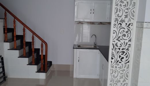 Bán Nhà Bình Chánh Giá Tốt, 1 Trệt 1 Lầu, Tặng Bộ Nội Thất, Shr