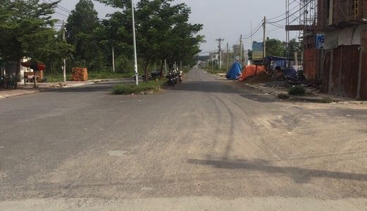 Bán Lô Đất Full Thổ Cư Dt 4M X 18.2M Mặt Tiền Xe Hơi Tại Kdc Lavender Gía Chỉ 760 Triệu 