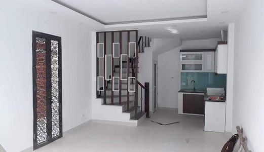 Chính Chủ Bán Nhà Cổ Nhuế 38M 5 Tầng 3 Tỷ 200 Tặng Nội Thất Hiện Đại