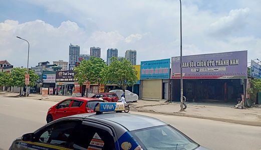 Chính Chủ Bán Nhà Mặt Phố Nguyễn Xiển, Thanh Xuân Mặt Tiền 5,5M, 3 Mặt Thoáng.