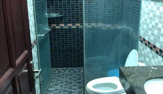  Bán nhà Ô Tô Đổ Cổng, Nội Thất Cực Phẩm Phố Tôn Đức Thắng, Nhỉnh 5 Tỷ!