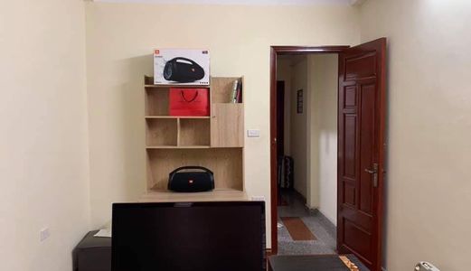 Bán Nhà Cấu Giấy 39M 4 Tầng 3.3 Tỷ Lô Góc Ô Tô Cách 70M