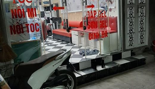 Bán Gấp Trước Tết Nhà Đê La Thành, Kinh Doanh, Ngõ Thông, Ô Tô Đỗ, Chỉ 2,55 Tỷ.