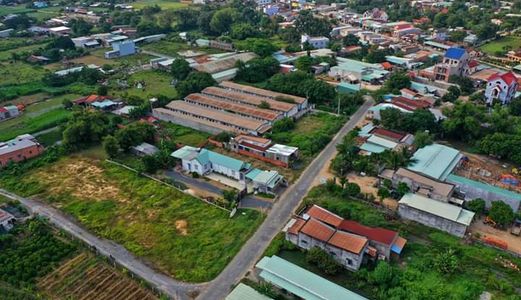Chính Chủ Cần Bán Gấp Đất Mặt Tiền Nhựa 20M, Giá Rẻ, Diện tích 360M2 Thổ Cư 100%