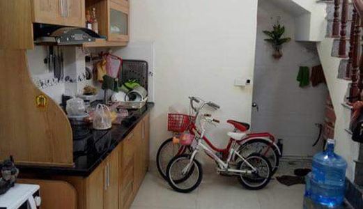 Bán nhà 5 Tầng Chỉ 2,65 Tỷ, Khu Ngã Tư Sở, Thủ Tục Sang Tên Nhanh Chóng