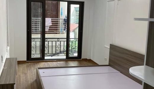 Tôi Chính Chủ Bán Nhà Ngõ 351 Âu Cơ Phân Lô 6 Tầng 31M Giá 2.95 Tỷ Full Nội Thất
