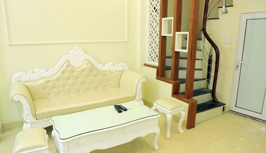 Cần Bán Nhà Khương Trung Đẹp,  Tặng Nội Thất, 4T,nhỉnh 2 Tỷ - Liên Hệ : Kim Đồng 0968806395