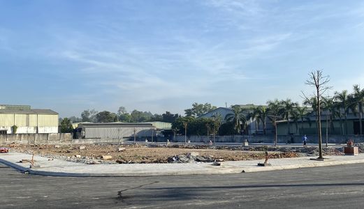 Cầm Tay 900 Triệu , Ra Ngay Với Miếng Đất 97M2 Nằm Ngay Thủ Dầu Một , Cơ Sở Và Pháp Lý Rõ Ràng 