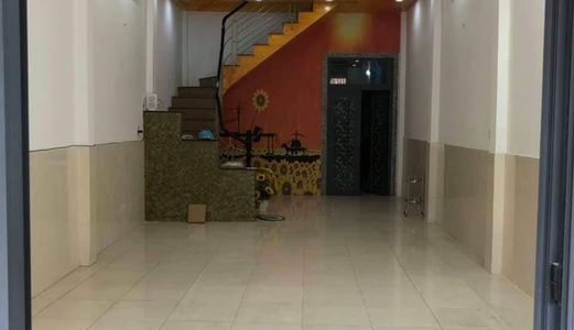 Nhà Đẹp Nở Hậu, 2 Tầng, Diện tích 83m2 , Hẻm Xe Hơi Đường Âu Cơ, Tân Phú, Chỉ 6,8 Tỷ