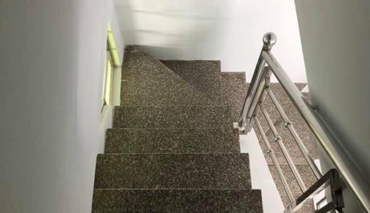 Bán Nhà Góc 2 Mặt Tiền , Shr, Hẻm 1806 Quẹo Vô 1 / Là Tới 