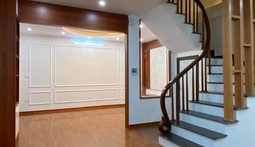 Bán Nhà Riêng Lê Trọng Tấn; Ô Tô Vào Nhà ,dt 42M X5 Tầng,giá 6,2 Tỷ