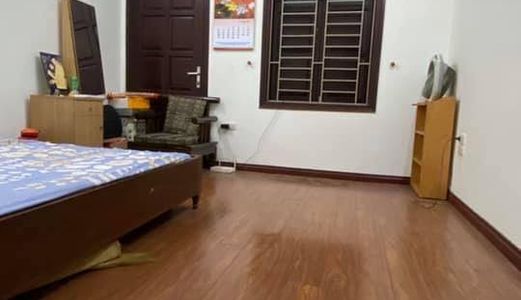 Bán Nhà Nguyễn Trãi. Dt 38M2 X 4 Tầng. Giá Chào 3 Tỷ 200, Xe 3 Gác Tránh