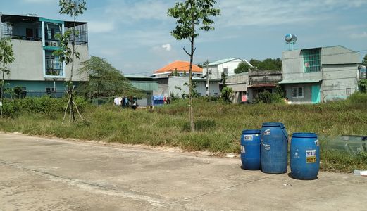 Kẹt Tiền Bán Rẻ 250M2 Sổ Riêng Sát Ql13, Đh Việt Đức, Dân Cư Đông