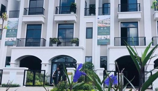 Bán Căn Hộ Chung Cư Liền Kề Lavilla Green City 100M2 Tầm 3,1 Tỷ