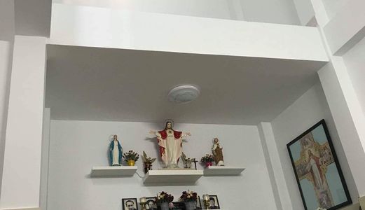  1 Trệt 3 Lầu, Ngang 4.2, Dài 10.8. Cách Đường Phan Xích Long 2 Căn.