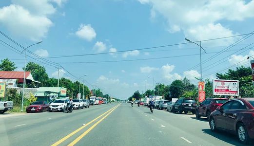 Dât Nền Sổ Riêng Giá Rẻ Vị Trí Ngay Trung Tâm Hành Chính