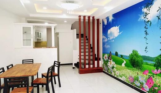 Bán Nhà Quận 10,ngô Gia Tự, Ra 10M Tới Mặt Tiền,rất Tiện Kinh Doanh