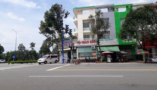 Cần Sang Gấp Lô Đất 600M2 Mặt Tiền Ql13. Sổ Riêng, Gần Chợ Trường Học Buôn Bán Tấp Nập. Lh Chị Nhân