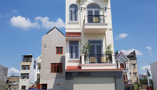 Nợ Nhiều!bán Gấp Nhà 200M2,mặt Tiền Dt741-An Bình--Bình Dương, Giá:2.5 Tỷ(032 957 9004)!