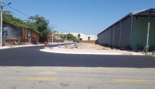 Đất Kdc Bến Xe Miền Đông, 50M2, 1Ty400Tr, Shr, Ck 2%. Lh 0868083277