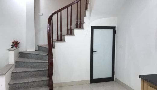 [ Bán Nhà  Mới Gấp ] Kim Giang, Hoàng Mai 2.6Tỷ 30M2X5T, Mt 5.5M.