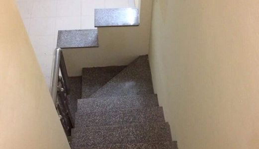 Bán Nhà Hoàng Mai. Diện Tích 33M2, Giá 2.2 Tỷ.