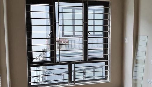 Hott: Bán Nhà Thanh Lân,5 Tầng,an Ninh Cực Tốt,hơn 2 Tỷ Một Chút Xíu