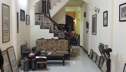 Bán Gấp Nhà Đường La Thành, Đống Đa, ngõ Oto Tránh, Kinh Doanh, Giá Chỉ 5 Tỷ.