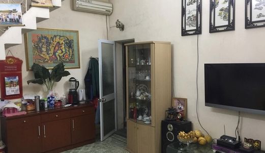 Bán Gấp Nhà Trương Định 55M2, 3T, Ba Gác Tránh Chỉ Nhỉnh 50Tr/m2. Lh 0962668363