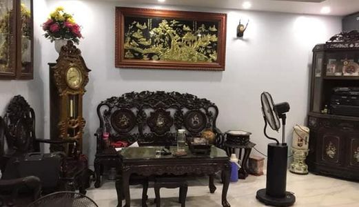Bán Nhà:ngõ Thông Rộng,ôtô Đỗ Cửa,50M Xe Buýt Chạy, 46M2 5T 6.5Tỷ Hoàng Mai. Lh Giang: 0973443898.