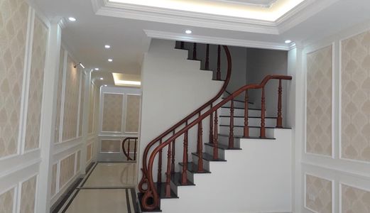 Bán Nhà Bùi Ngọc Dương,30M,4 Tầng, Ô Tô Đỗ Trong Nhà, Trung Tâm Quận Hai Bà Trưng, Giá 5,5 Tỷ