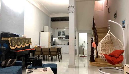Bán Nhà Thịnh Liệt 100M2 4T 5.5 Tỷ, Ô Tô Tránh.