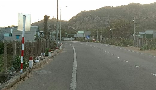 Bán Cắt Lỗ 2000M2 Đất Biển Mặt Tiền 702 Ngay Các Khu Lướt Ván Diều Mỹ Hòa