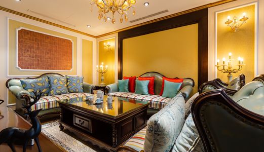 Bán Căn Hộ 3 Phòng Ngủ Gần Mipec Riverside, Giá 3,2 Tỷ Full Nội Thất Cao Cấp