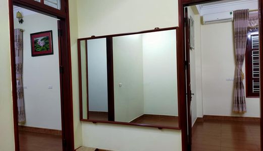 6.5 Tỷ -Nhà Lô Góc 3 Thoáng - Kiến Trúc Châu Âu - Xây Tường 20 -Gara Ô Tô