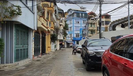 Bán Gấp Siêu Phẩm Hồ Hoàng Cầu, Đống Đa, Kinh Doanh, 3 Hàng Oto Xếp Cửa Nhà, 80M2, Hạ Sốc 3 Tỷ