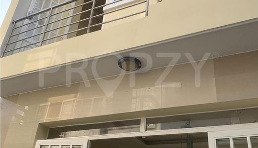 Nhà Nguyên Căn Phường Phú Mỹ Quận 7 Giá Thuê 8Tr Hẻm Thông 4M .