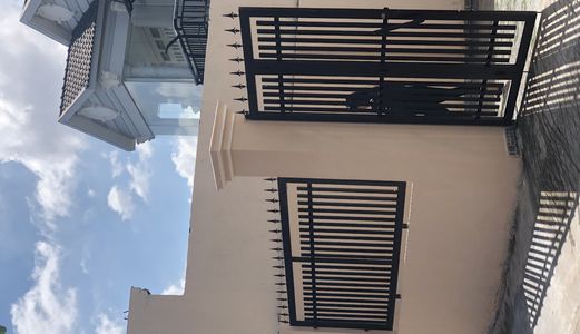 Cần Bán Nhà Gấp Quận 9, Vị Trí Thuận Lợi Cho Việc Đi Lại