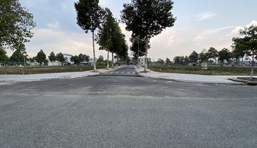 Nền Thổ Cư Đối Diện Trường Học - Chỉ Từ 780 Triệu