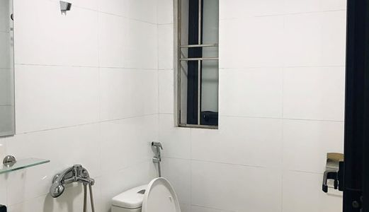 5 Tầng, 8Pn Đang Cho Thuê Hơn 30Tr/tháng, Đbp Q10