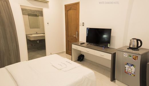 Cho Thuê Khách Sạn Mặt Tiền Đường Đống Đa Khu Sân Bay