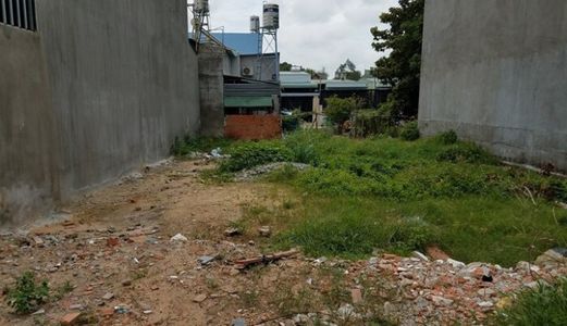 Tôi Bán Gấp Nền Đất Mặt Tiền Ql50.ngay Trung Tâm Hành Chính Cần Giuộc.sổ Hồng Riêng.100M2.865Tr