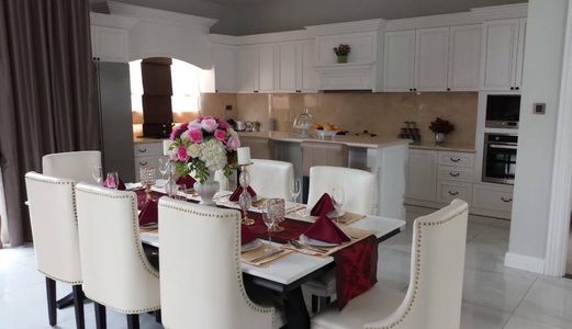 Mở Bán 79 Căn Nhà Phố Biệt Thự Cao Cấp 2 Lầu Lê Minh Xuân- Bình Chánh, Dt 8X20M2,sh Riêng