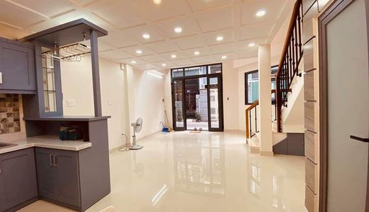 Bán Nhà Hxh 6M Phan Đình Phùng 50M2 4 Lầu Nở Hậu 4Pn 5.8 Tỷ
