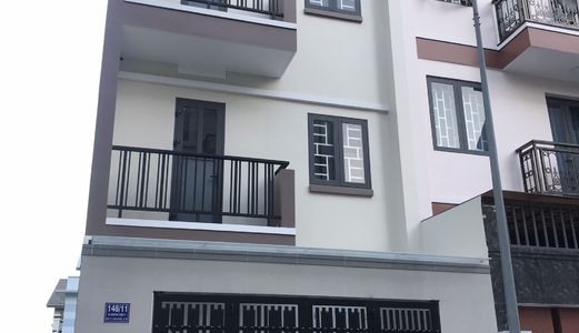 Tòa Nhà Cho Thuê 2 Mặt Tiền Đường Phạm Văn Đồng, Quận Thủ Đức