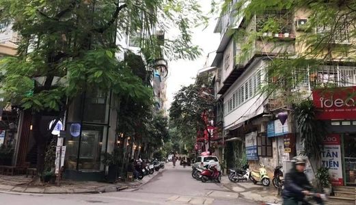 Mặt Phố Cầu Giấy Trung Yên 32M2 – Lô Góc – Ô Tô Tránh Kinh Doanh – Giá Chào 6.8 Tỷ