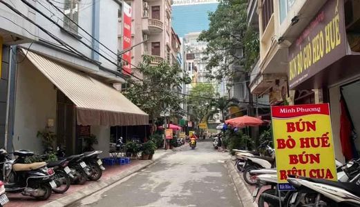 Mặt Phố Cầu Giấy Trung Yên 32M2 – Lô Góc – Ô Tô Tránh Kinh Doanh – Giá Chào 6.8 Tỷ