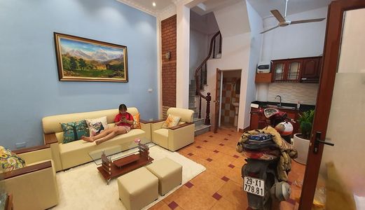  *** Hot Hot**nhà Gần Ngã Tư Phố Huế, Diện Tích 33M Nhà 6 Tầng, Giá Chỉ 3.25 Tỷ