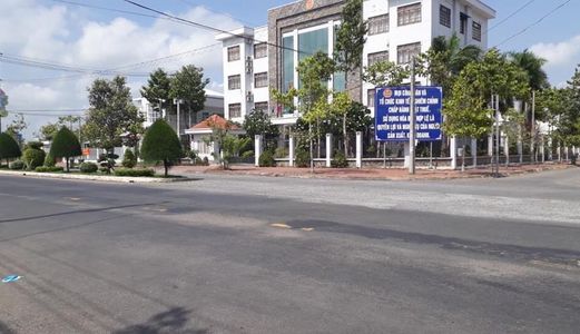 Đất Nền Ngay Uỷ Ban 